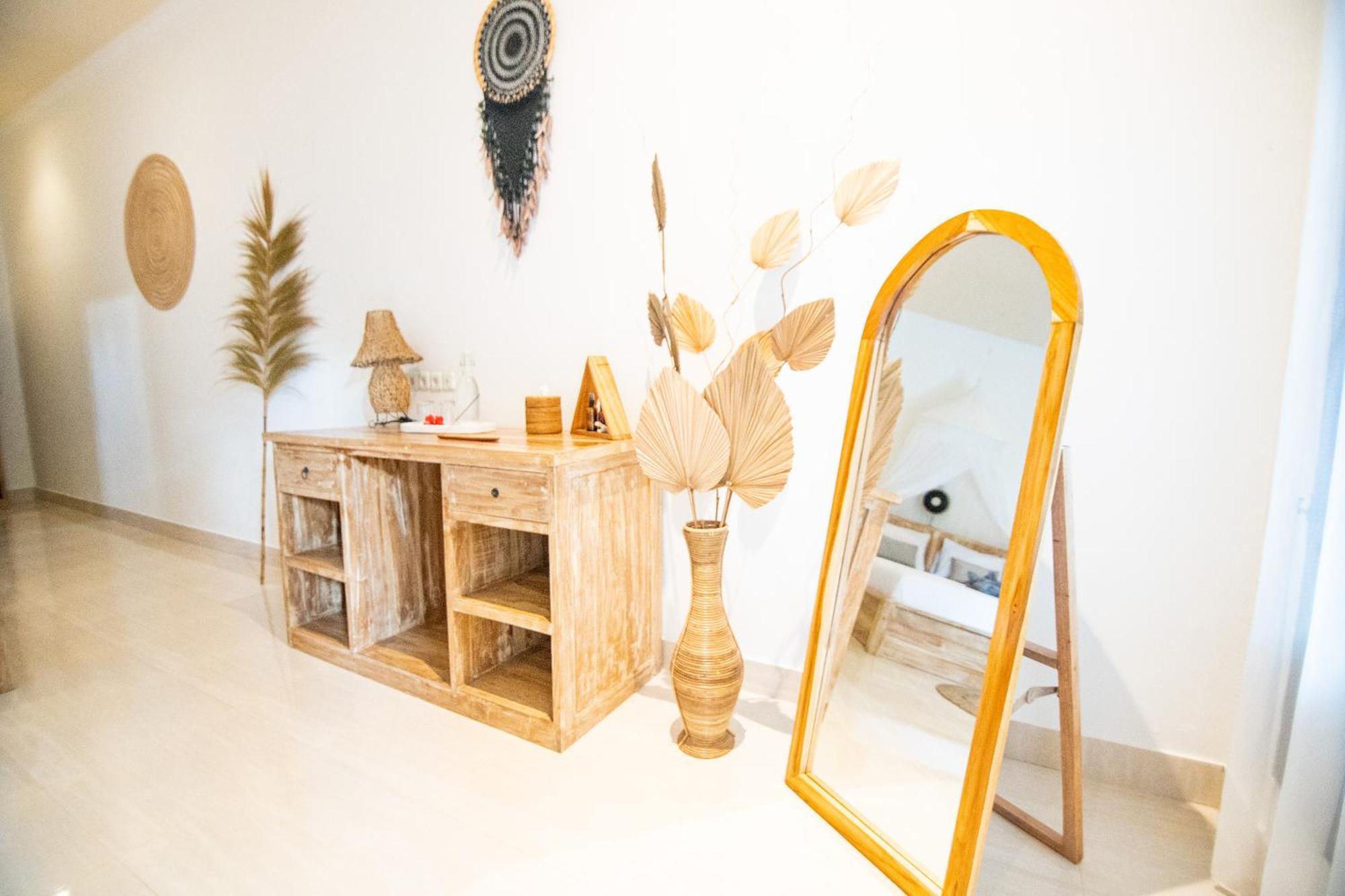 Rumah Singa - Holistic Healing Retreat Гілі-Аїр Екстер'єр фото