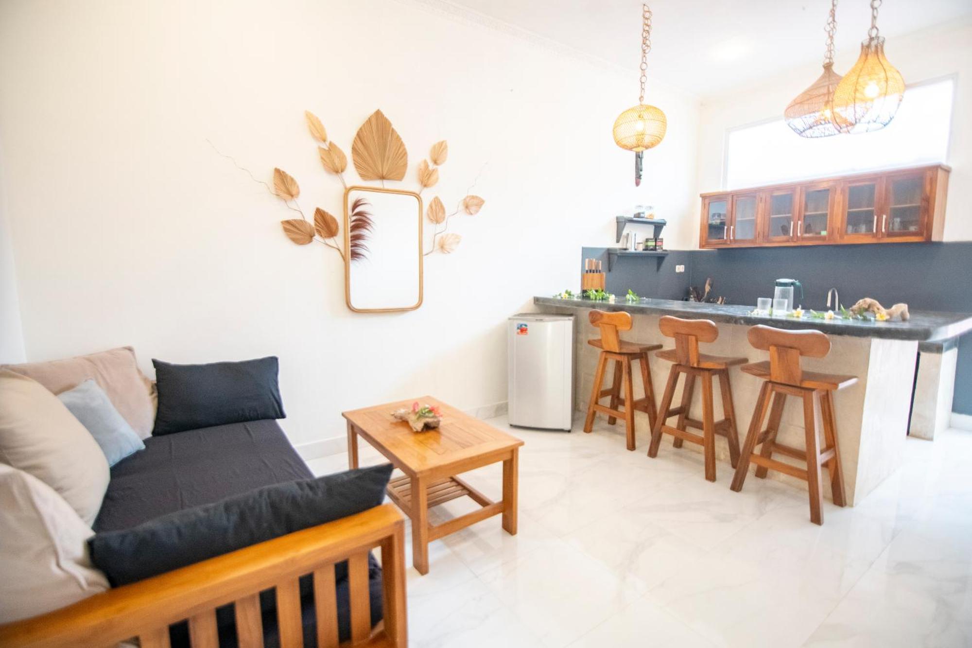 Rumah Singa - Holistic Healing Retreat Гілі-Аїр Екстер'єр фото