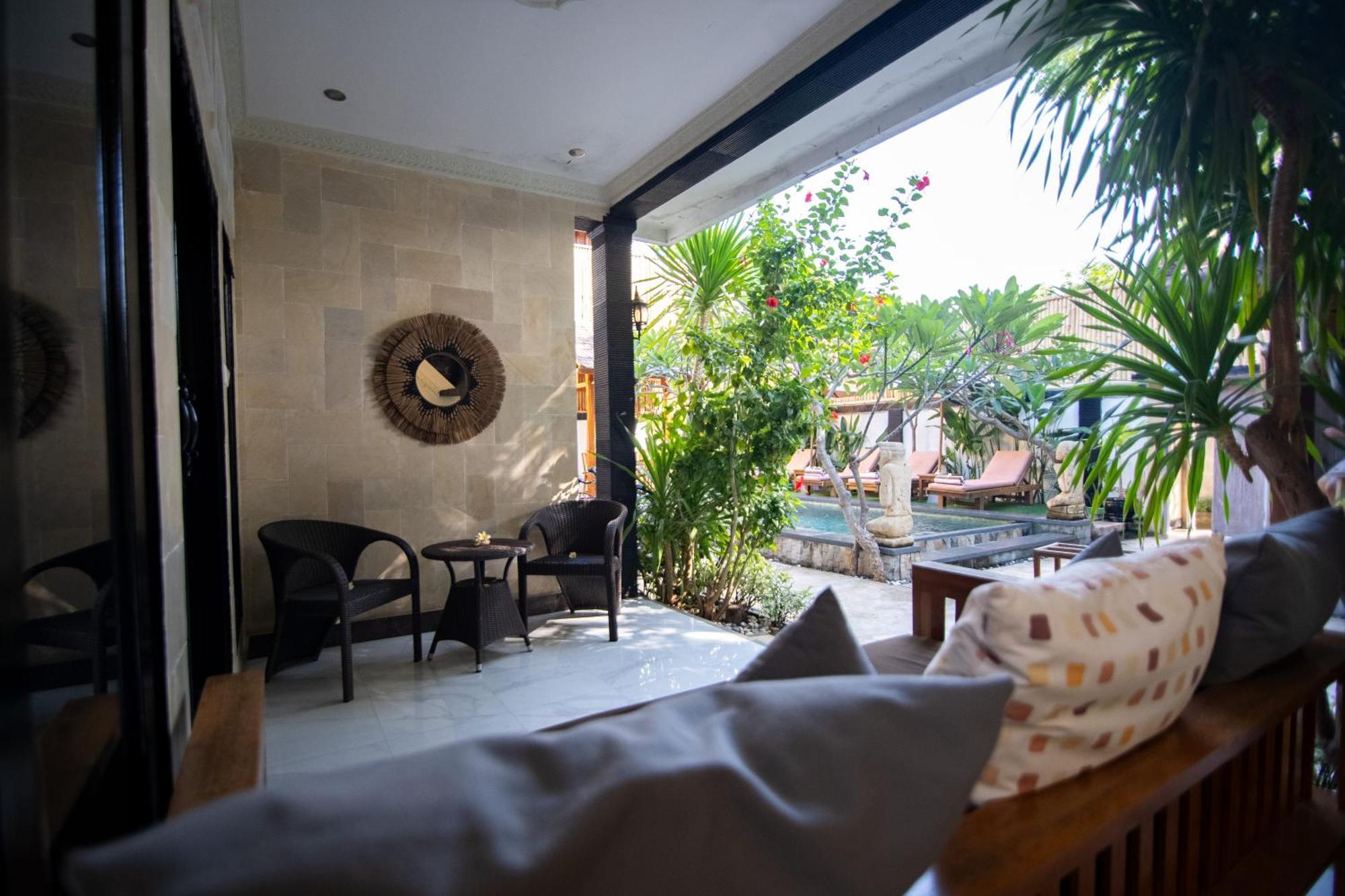 Rumah Singa - Holistic Healing Retreat Гілі-Аїр Екстер'єр фото